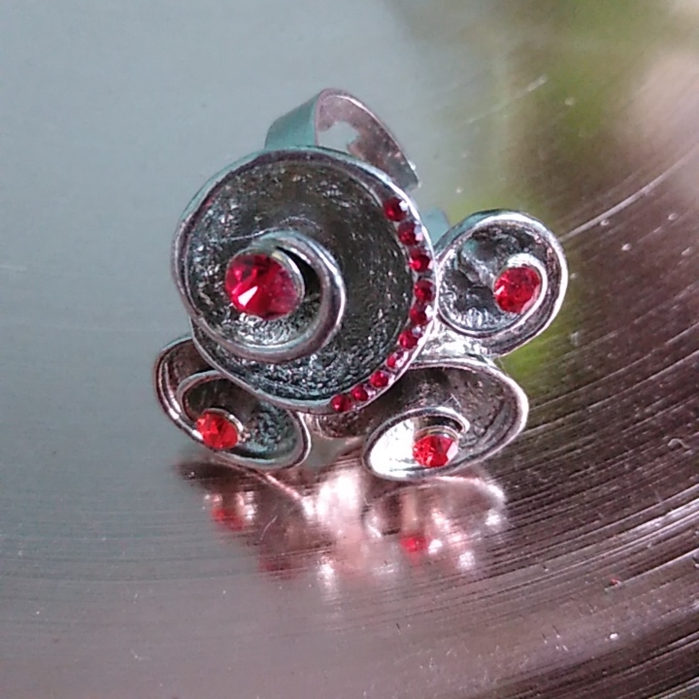 #122 Silver Red Swirl Fashion Statement Ring One size fits all